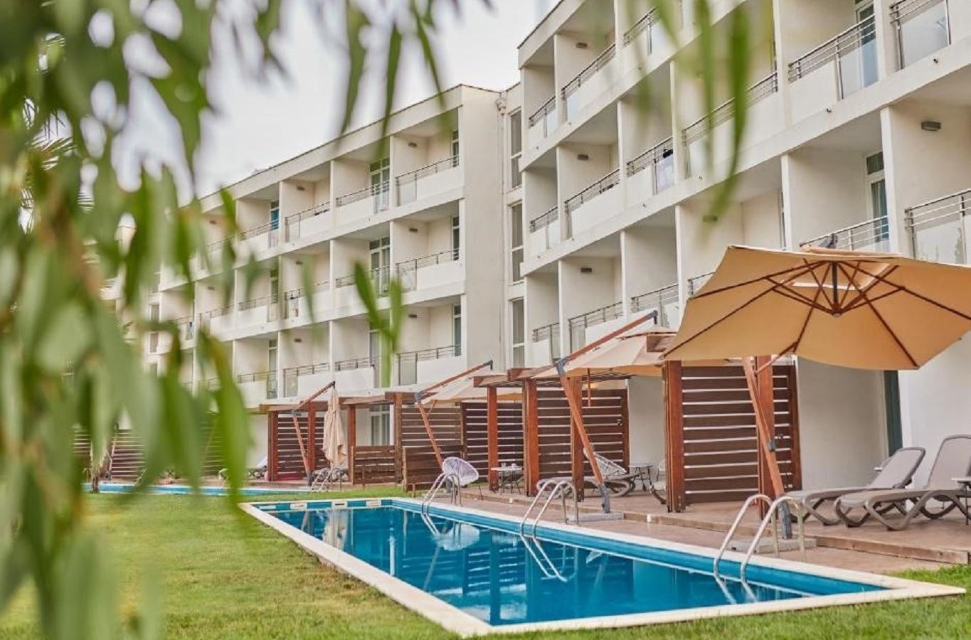 rooms-two-bedroom-swim-up-suite