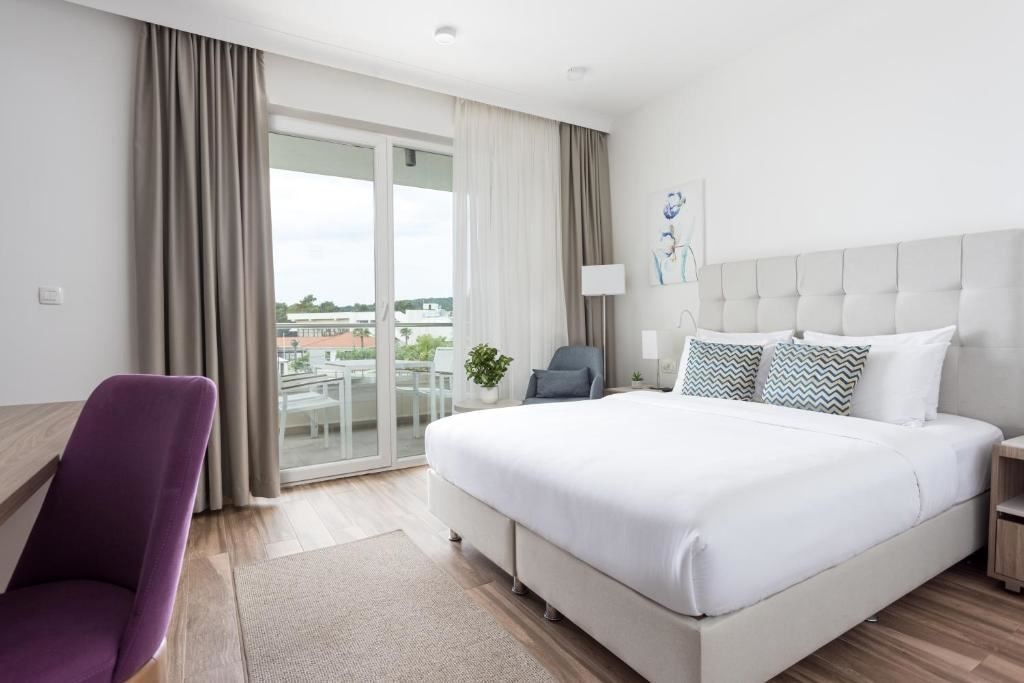 rooms-premium-sea-view-suite