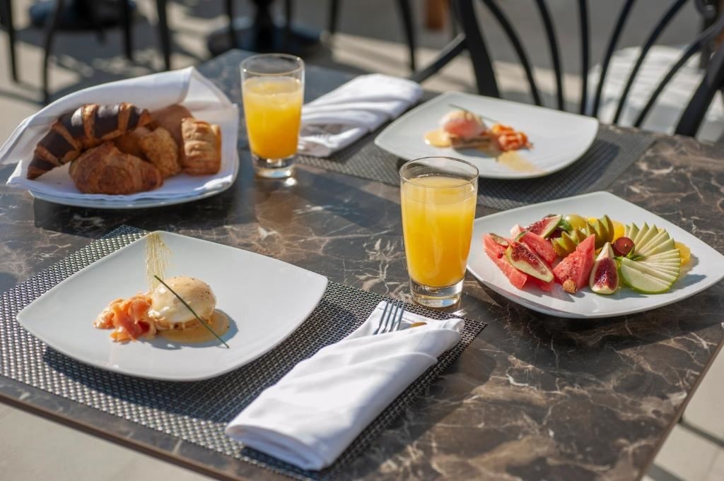 restaurants-restaurants