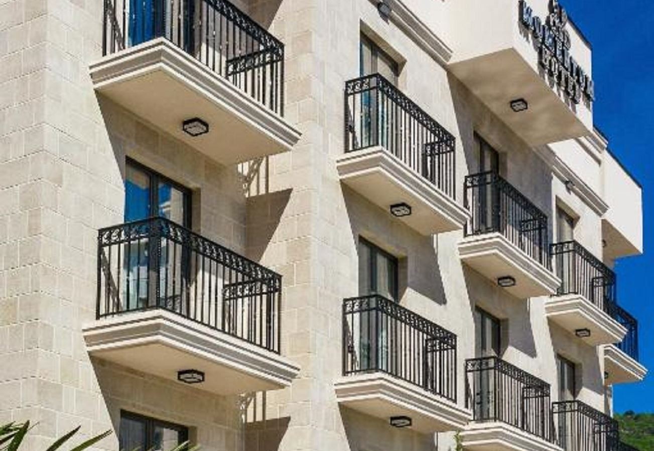 general-main-building