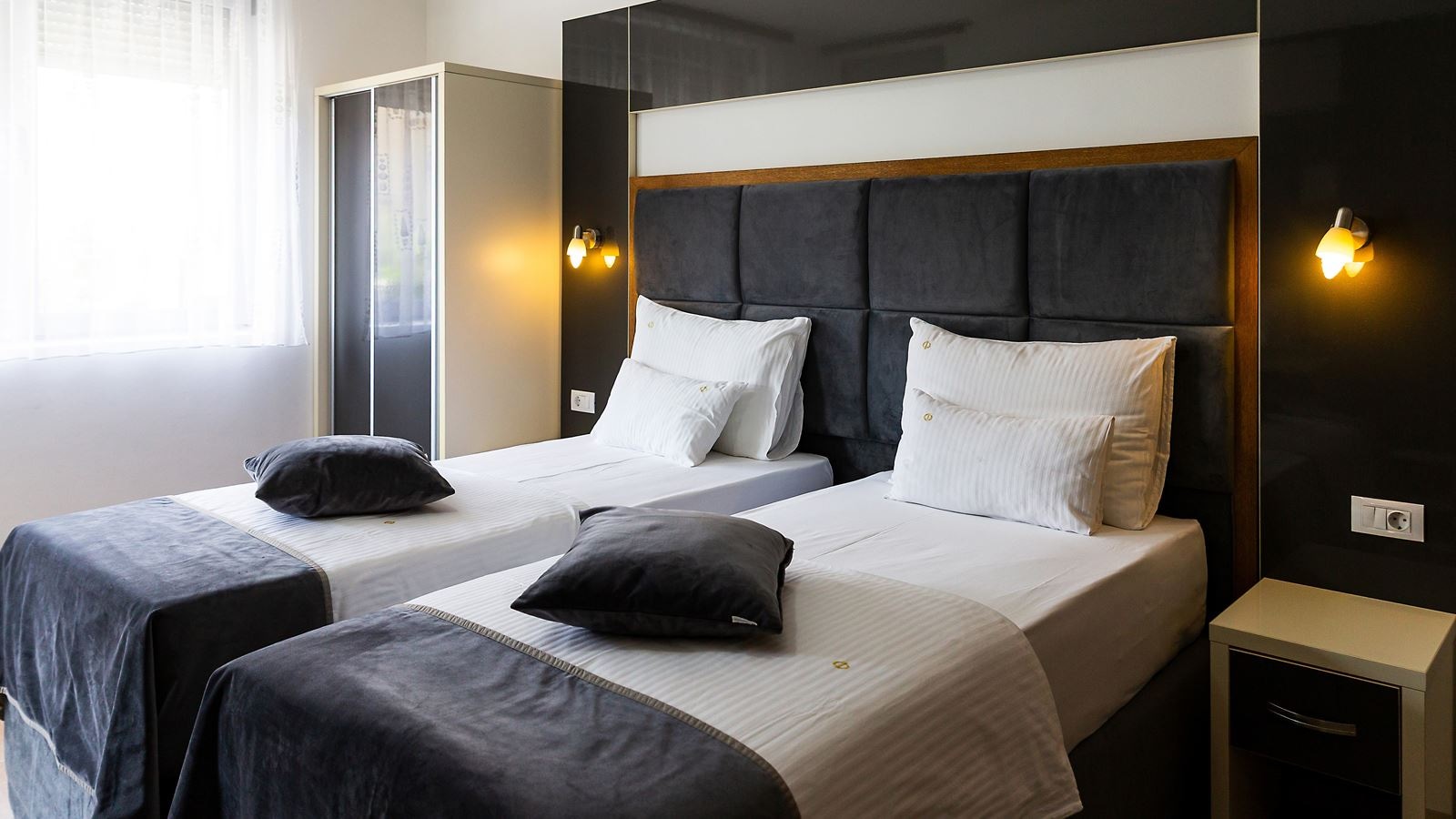 rooms-depadance-standard-studio