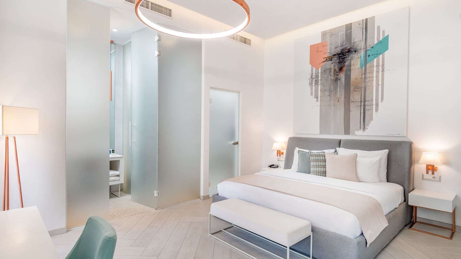 rooms-deluxe-single-room-historical-building