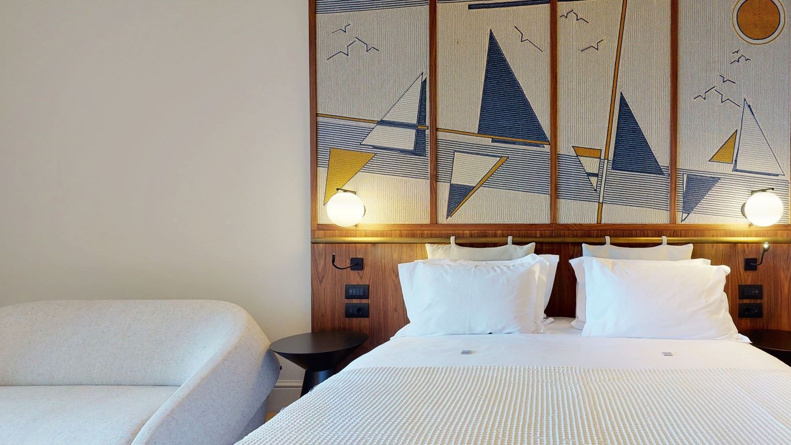 rooms-club-room-sea-view-with-terrace