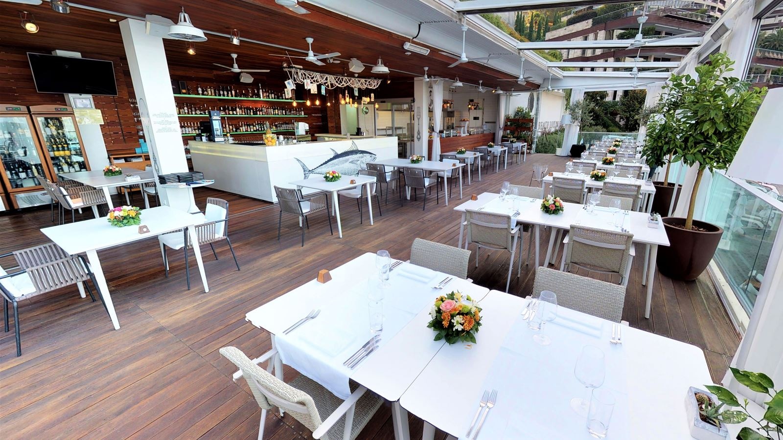 restaurants-dukley-seafront-restaurant