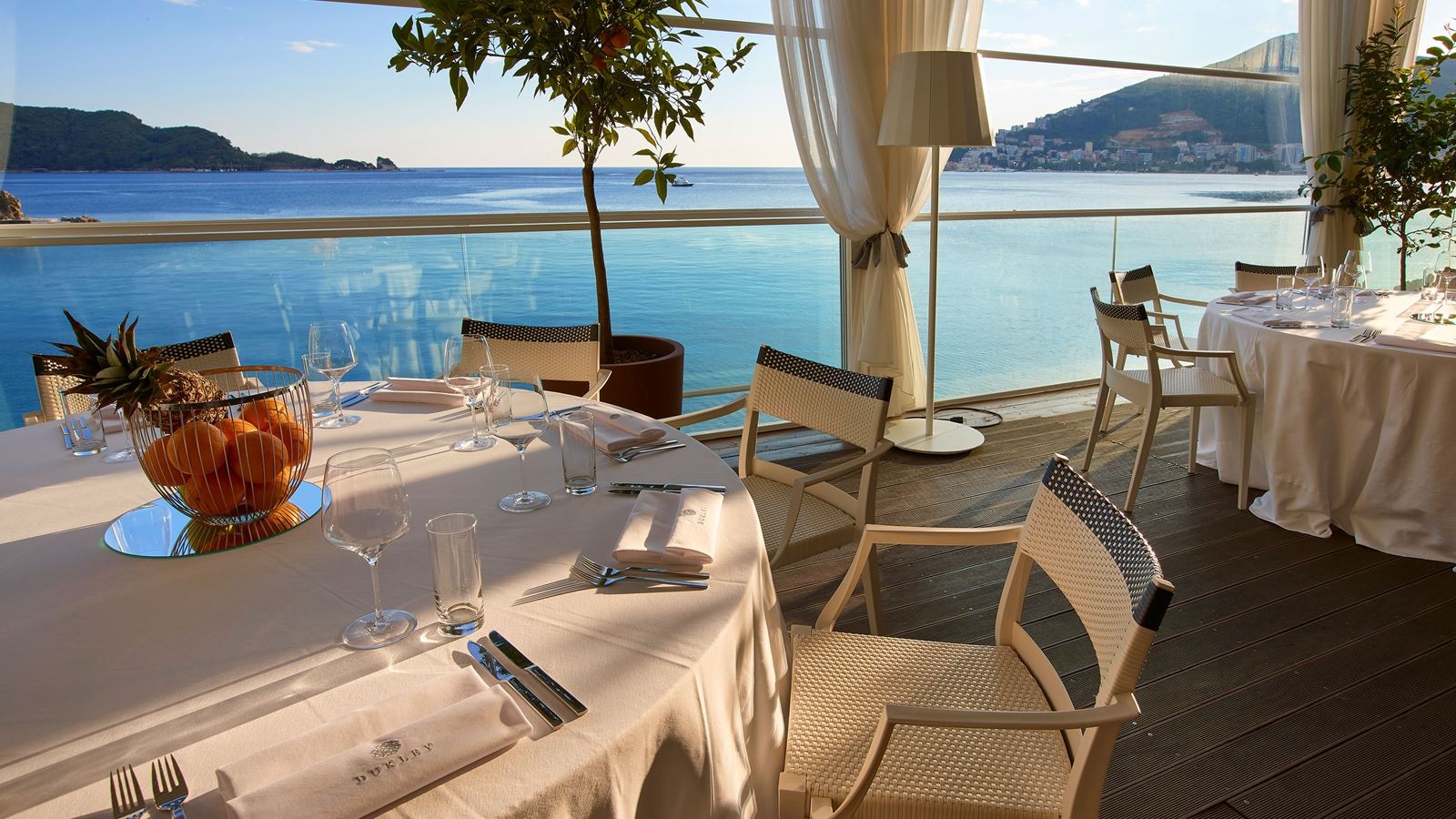 restaurants-dukley-seafront-restaurant