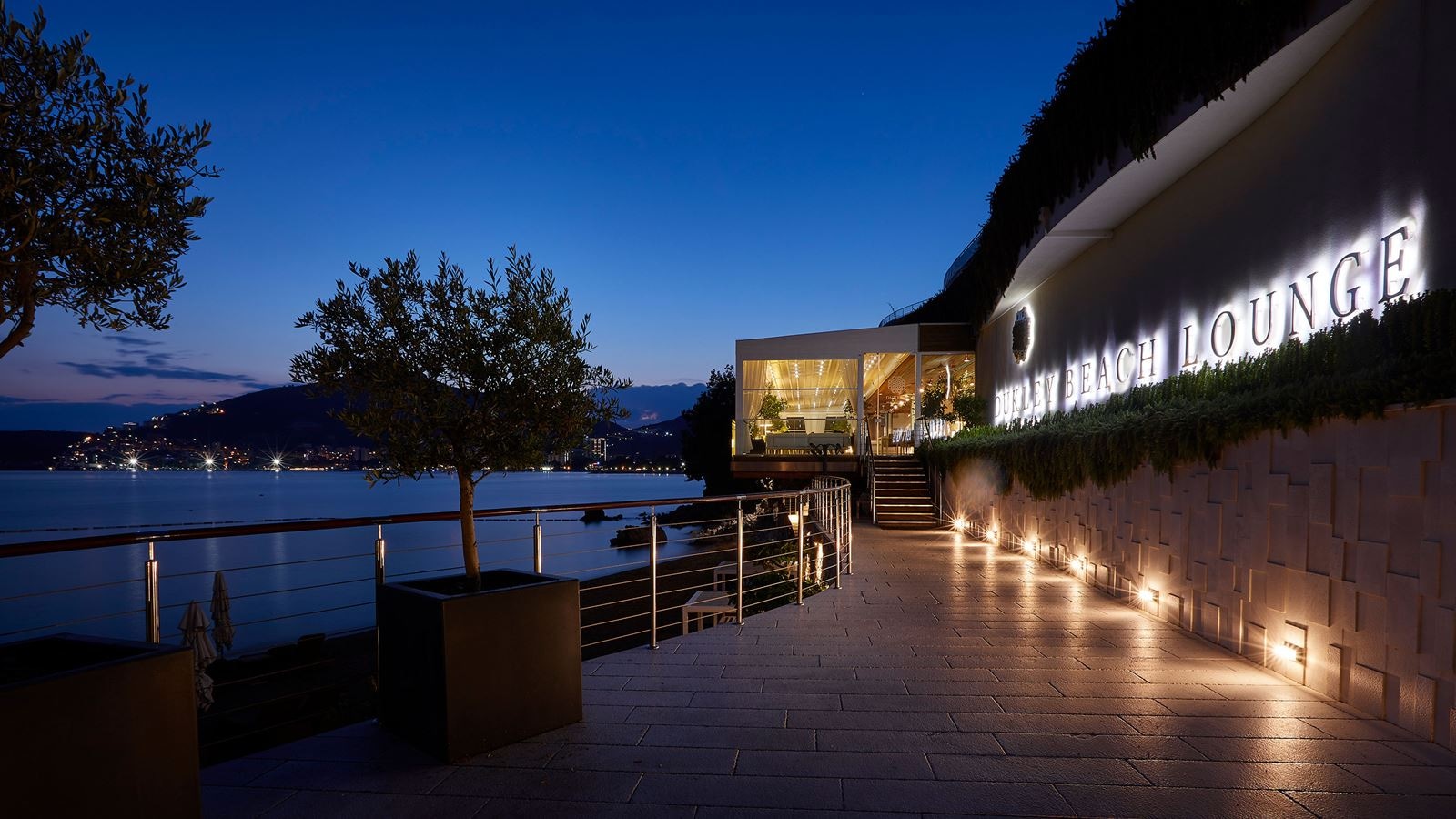 restaurants-dukley-seafront-restaurant