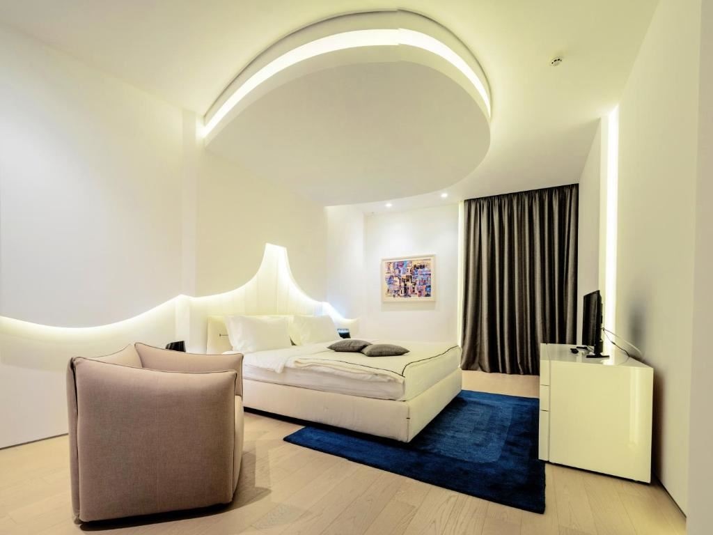 rooms-two-bedrooms-residence-sea-side-line