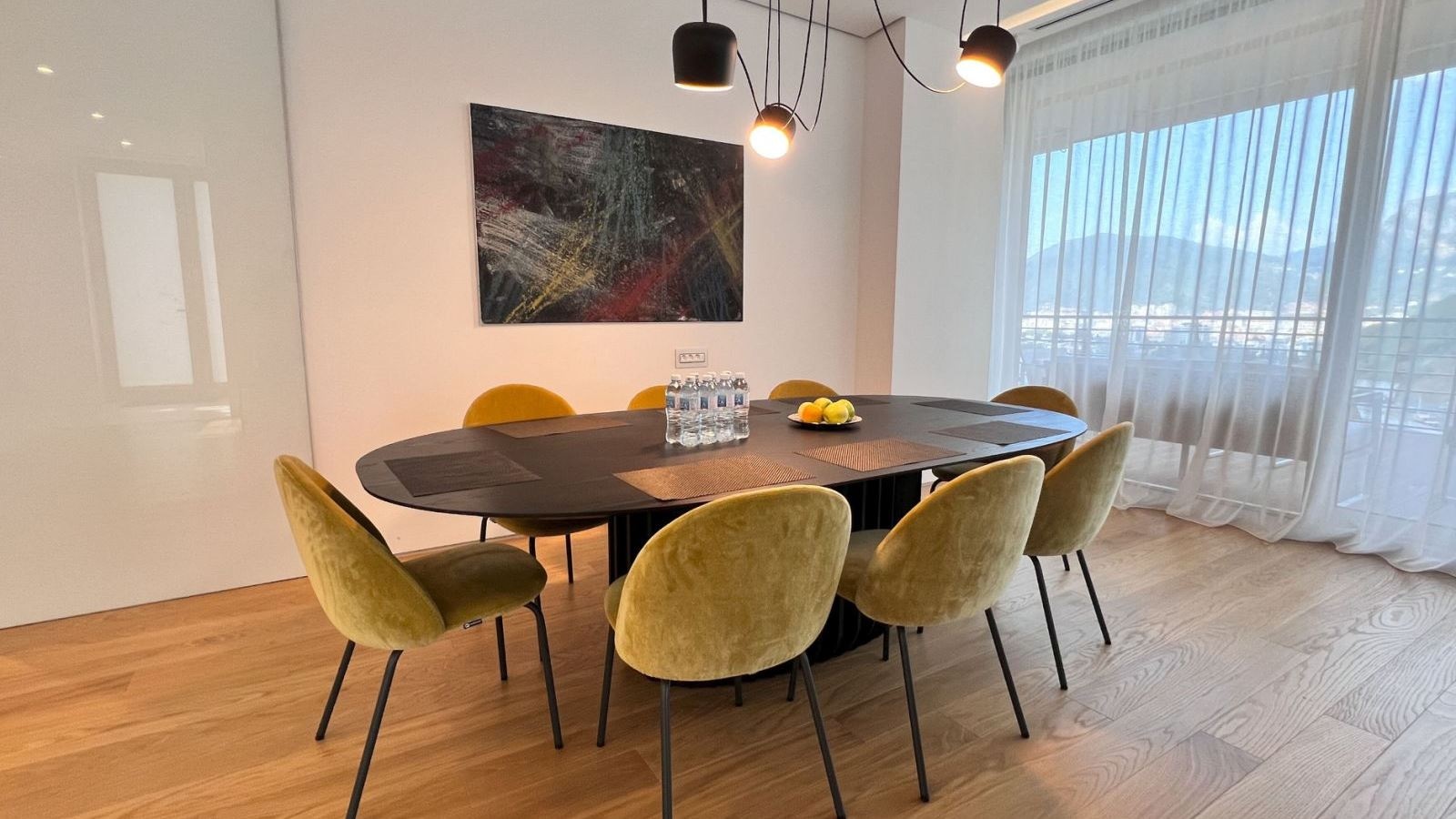 rooms-four-bedrooms-penthouse-garden-line