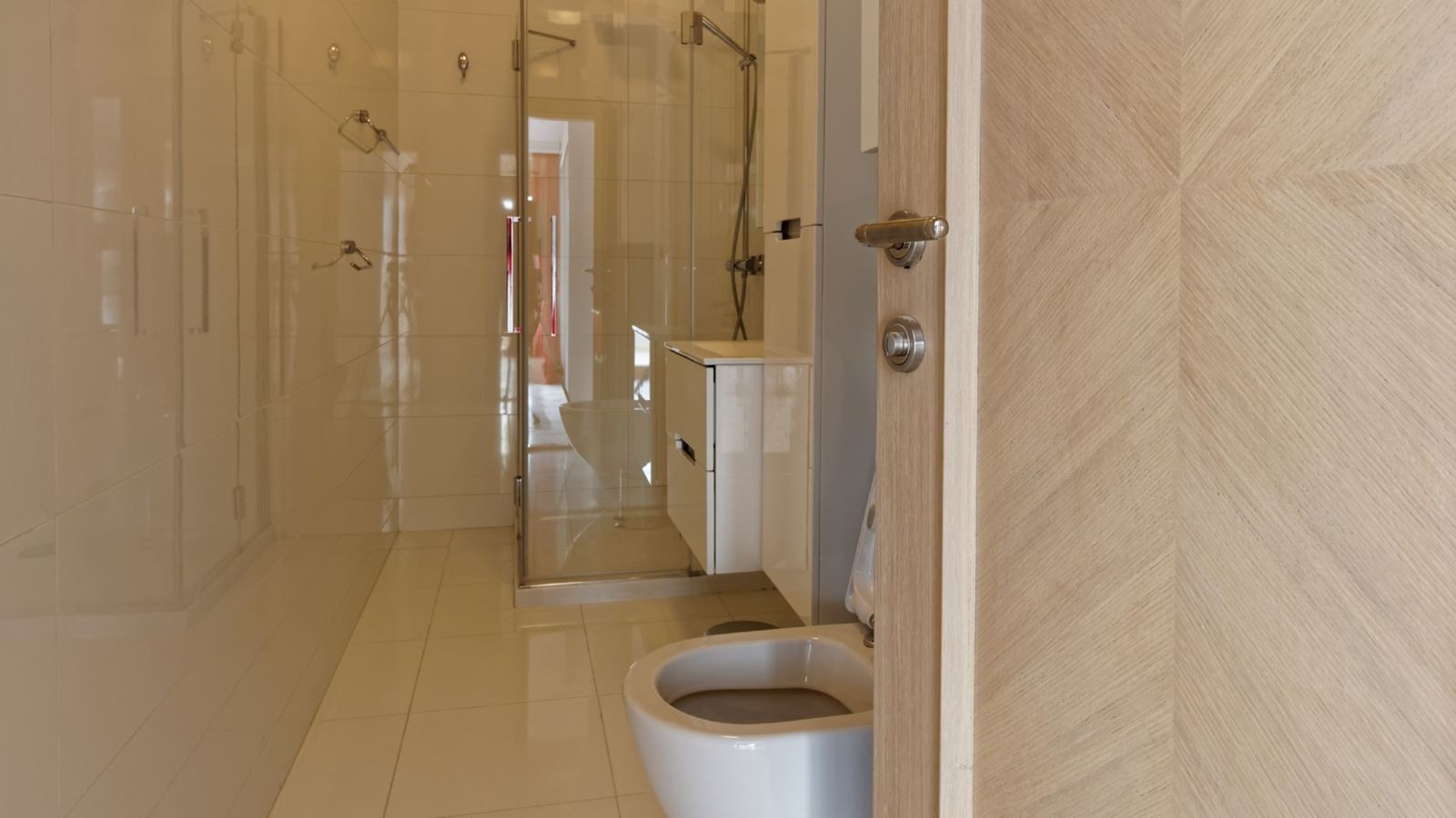 rooms-apartment-sea-view-three-bedrooms