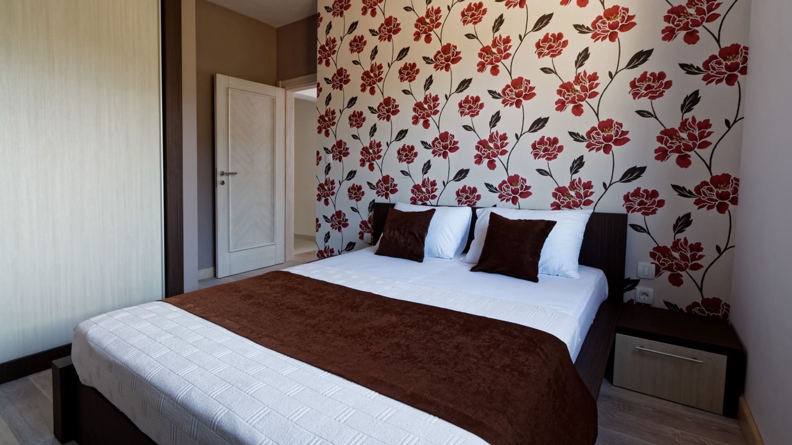 rooms-apartment-sea-view-one-bedroom