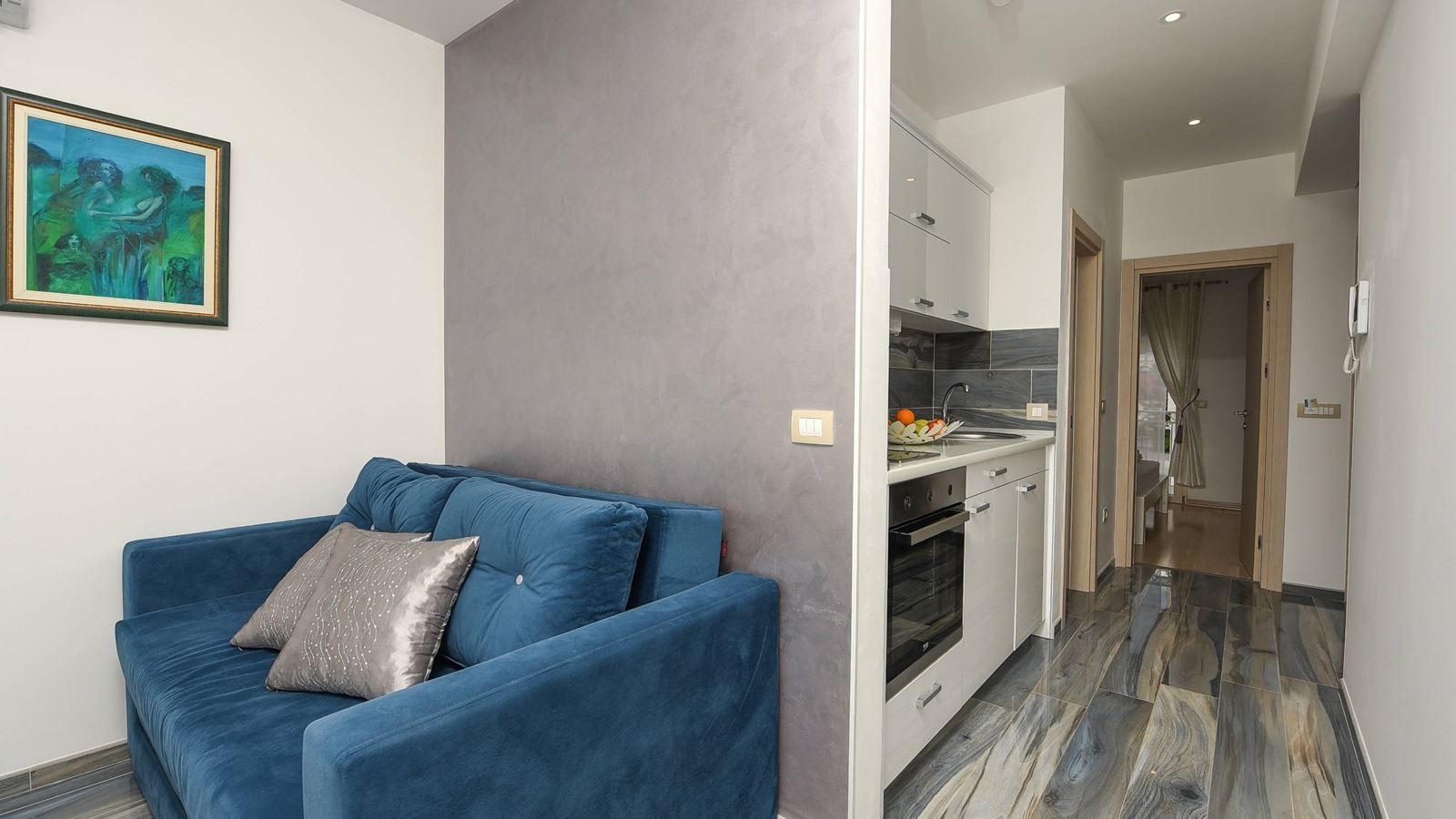 rooms-apartment-sea-view-pool-view