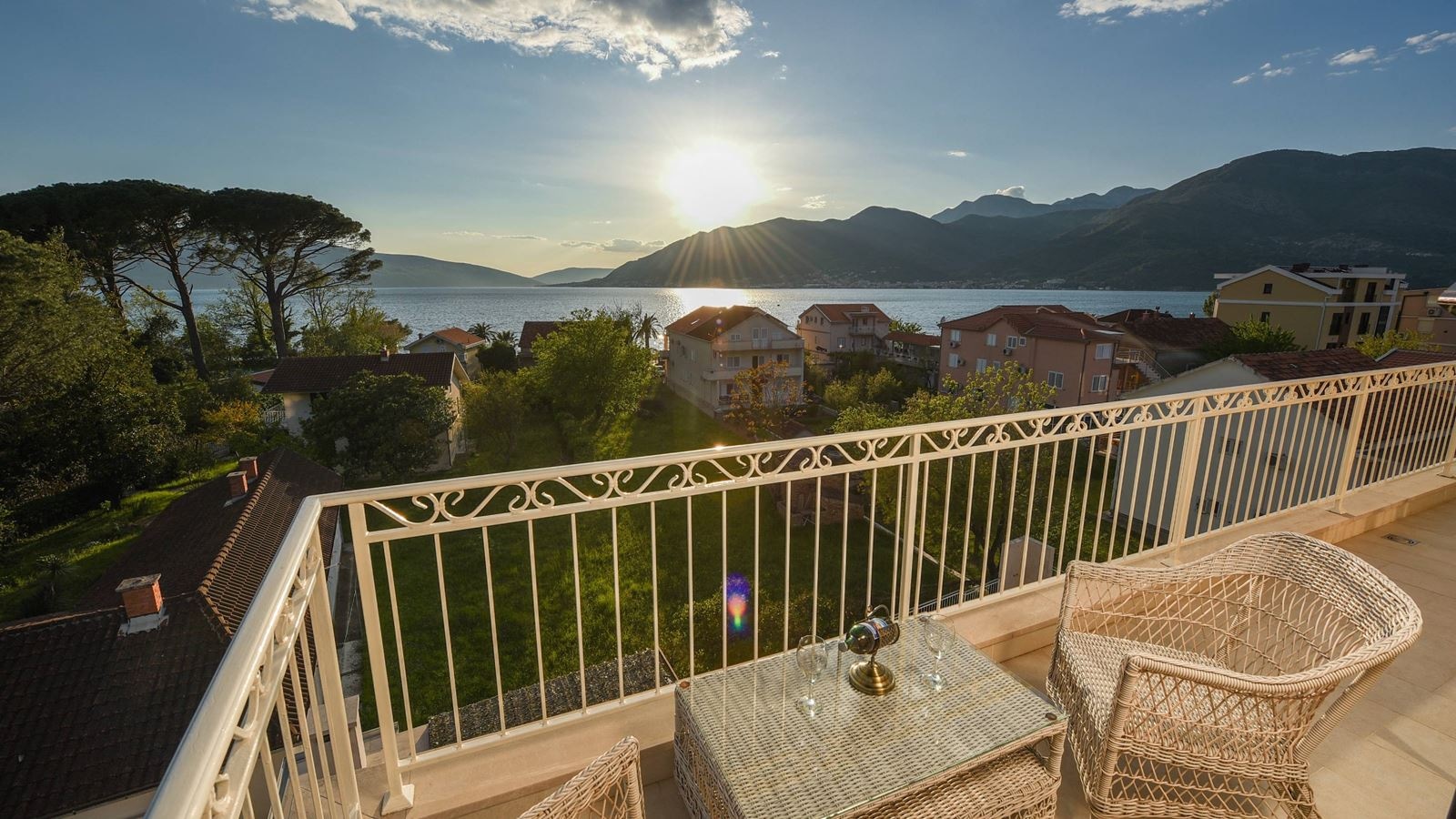 rooms-apartment-three-bedrooms