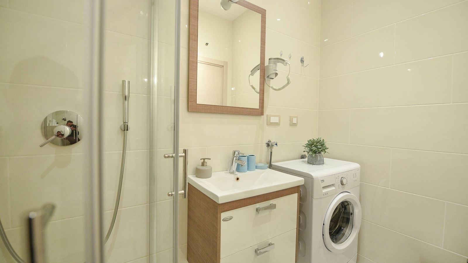 rooms-apartment-two-bedrooms