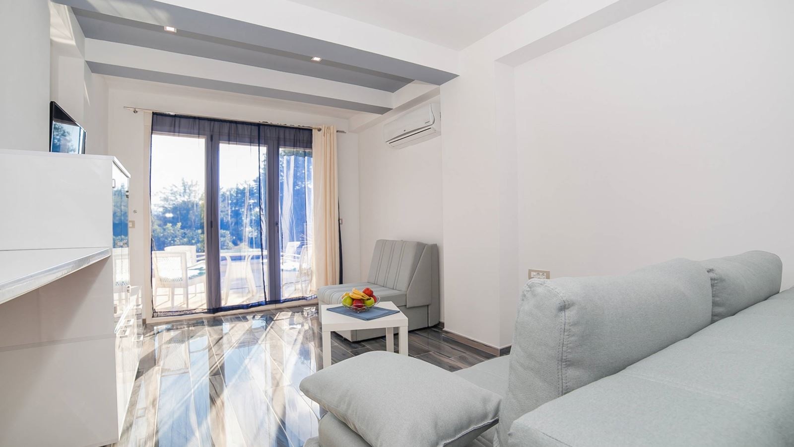 rooms-studio-capacity-2