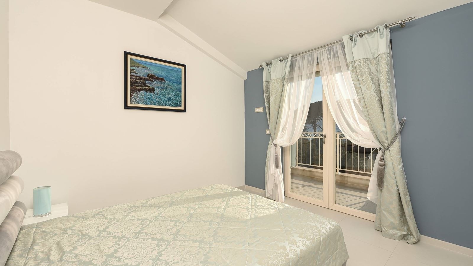 rooms-apartment-two-bedrooms