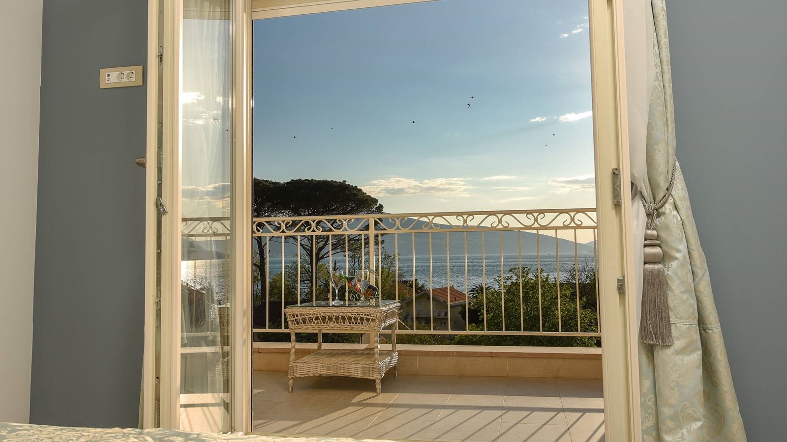 rooms-apartment-two-bedrooms