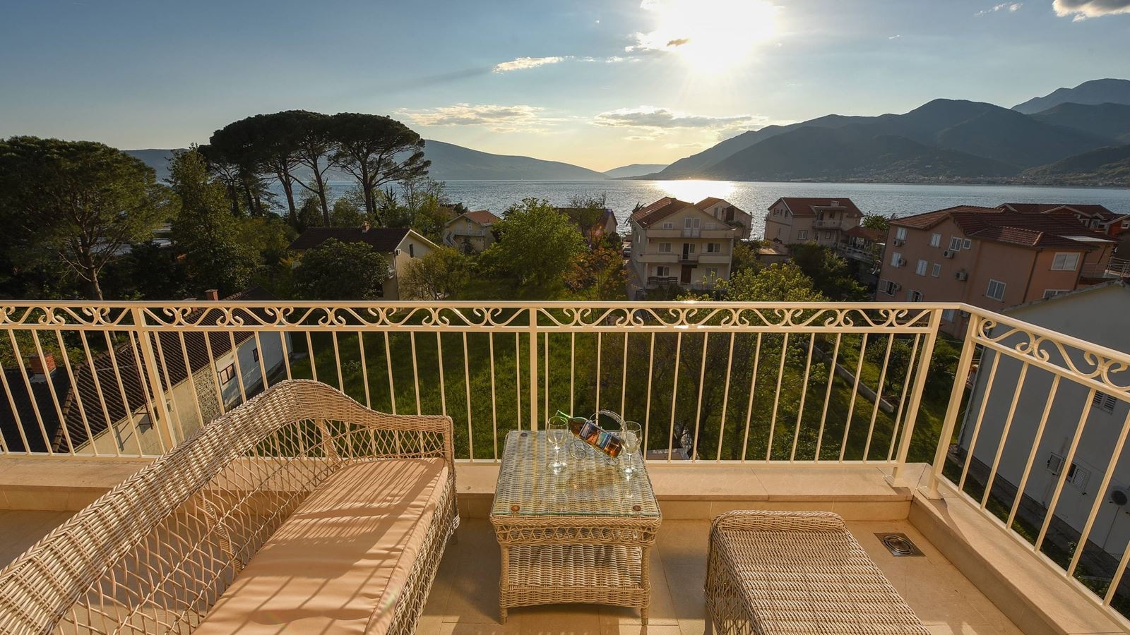 rooms-apartment-two-bedrooms