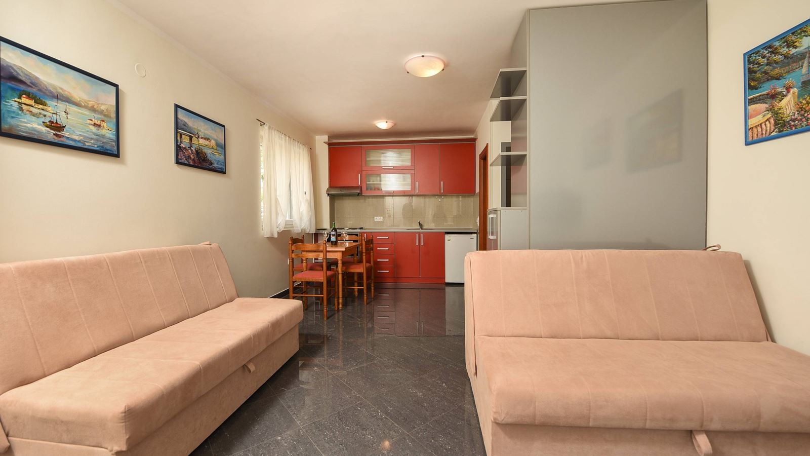 rooms-studio-capacity-4