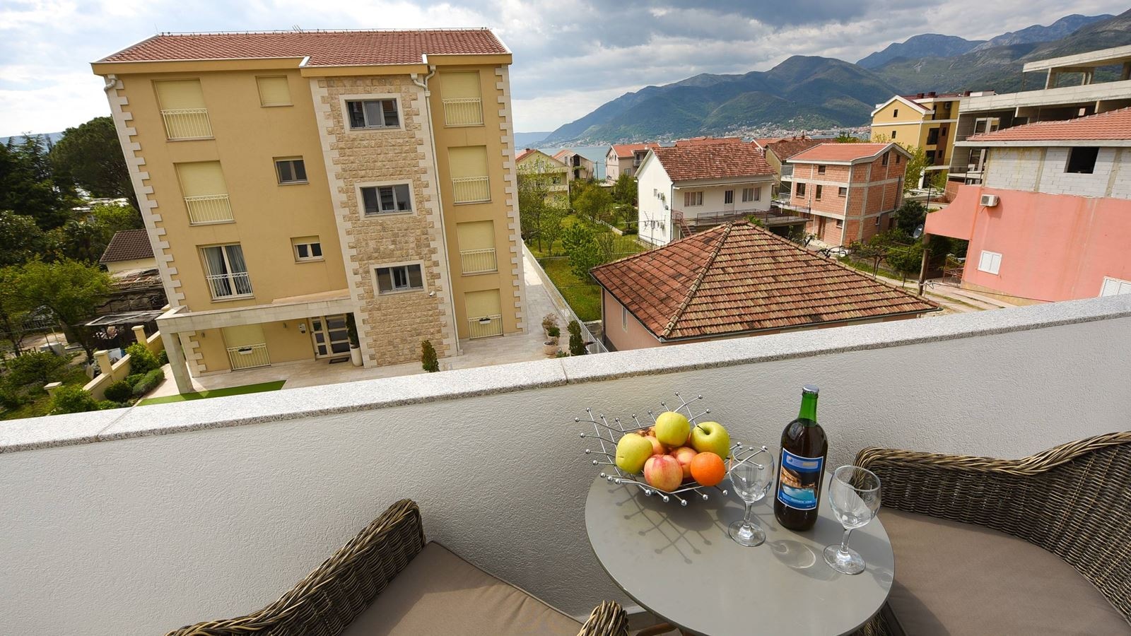 rooms-studio-capacity-4