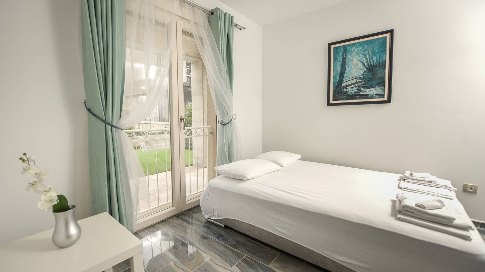 rooms-studio-capacity-5