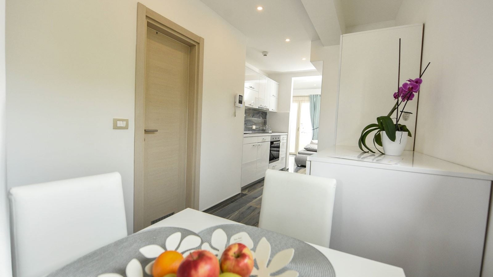 rooms-studio-capacity-5