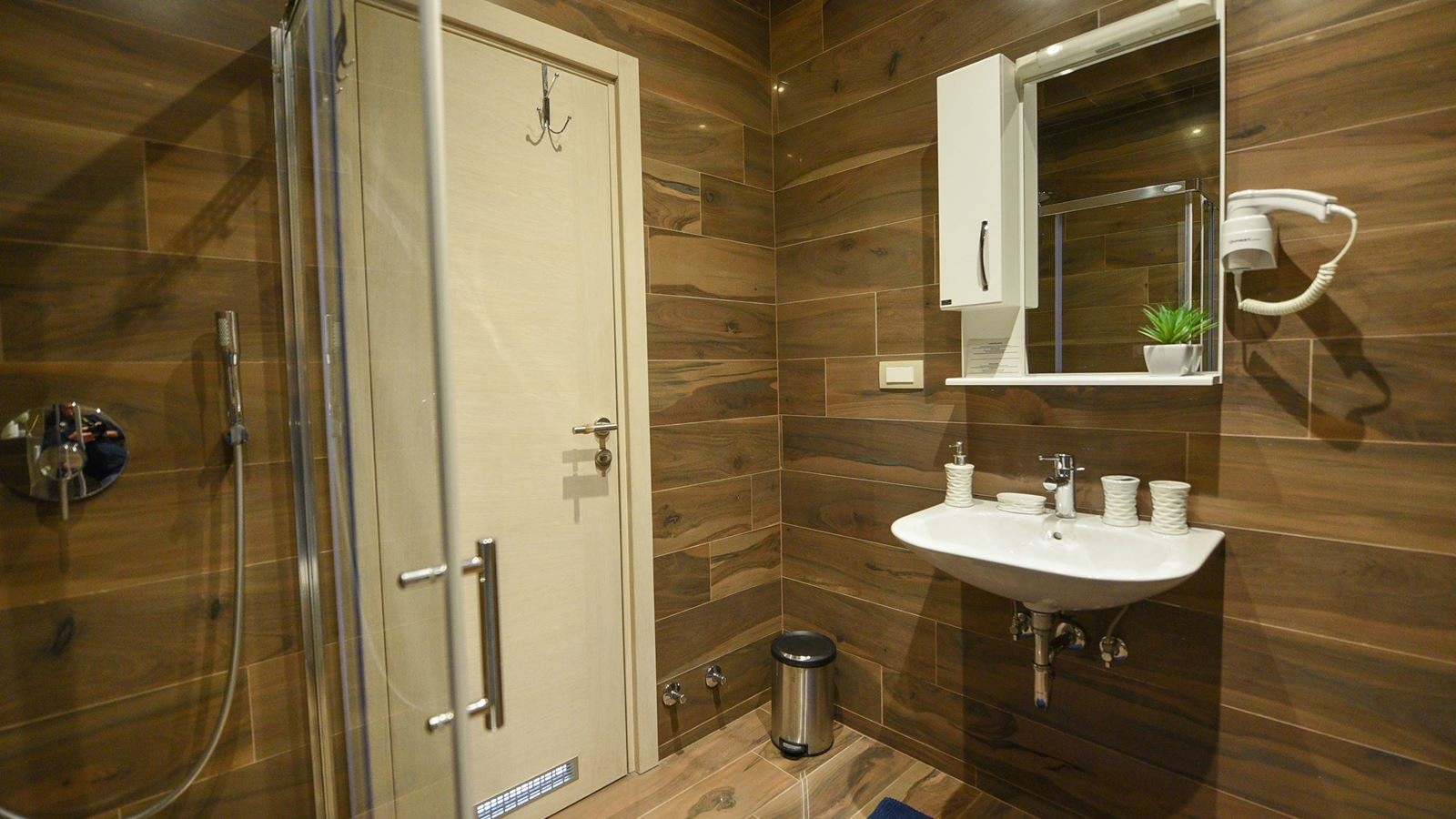 rooms-studio-capacity-5