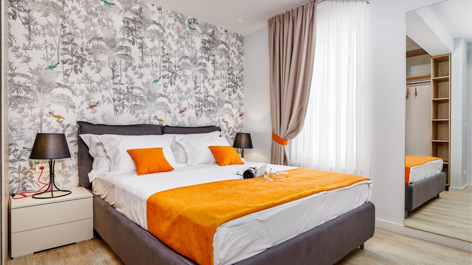 rooms-apartment-deluxe-one-bedroom