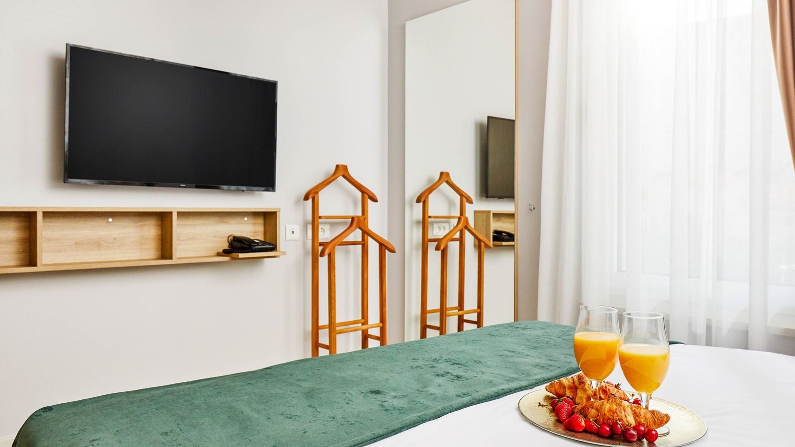 rooms-apartment-deluxe-one-bedroom