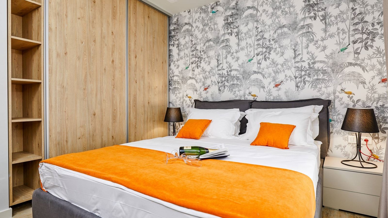 rooms-apartment-deluxe-one-bedroom