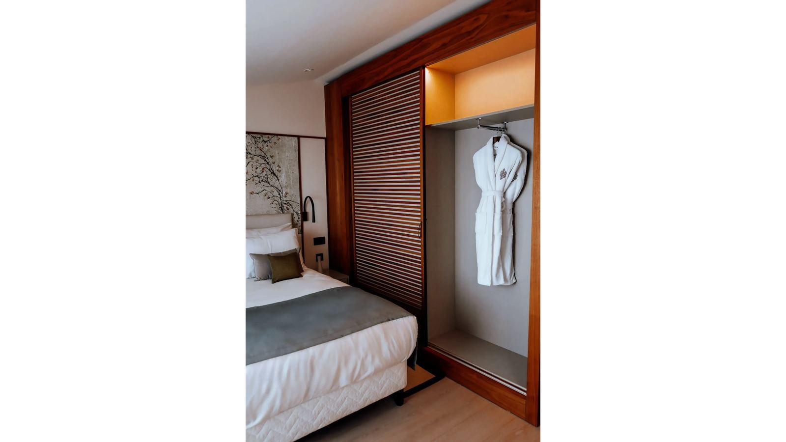 rooms-junior-suite-double-sea-view