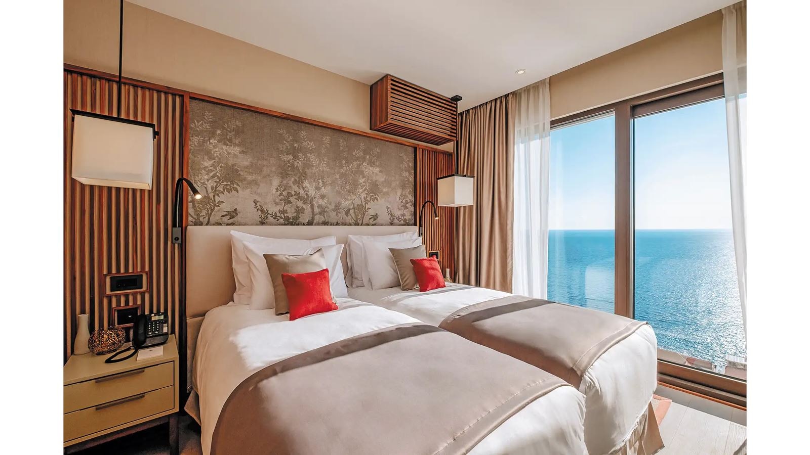 rooms-deluxe-duplex-suite-sea-view