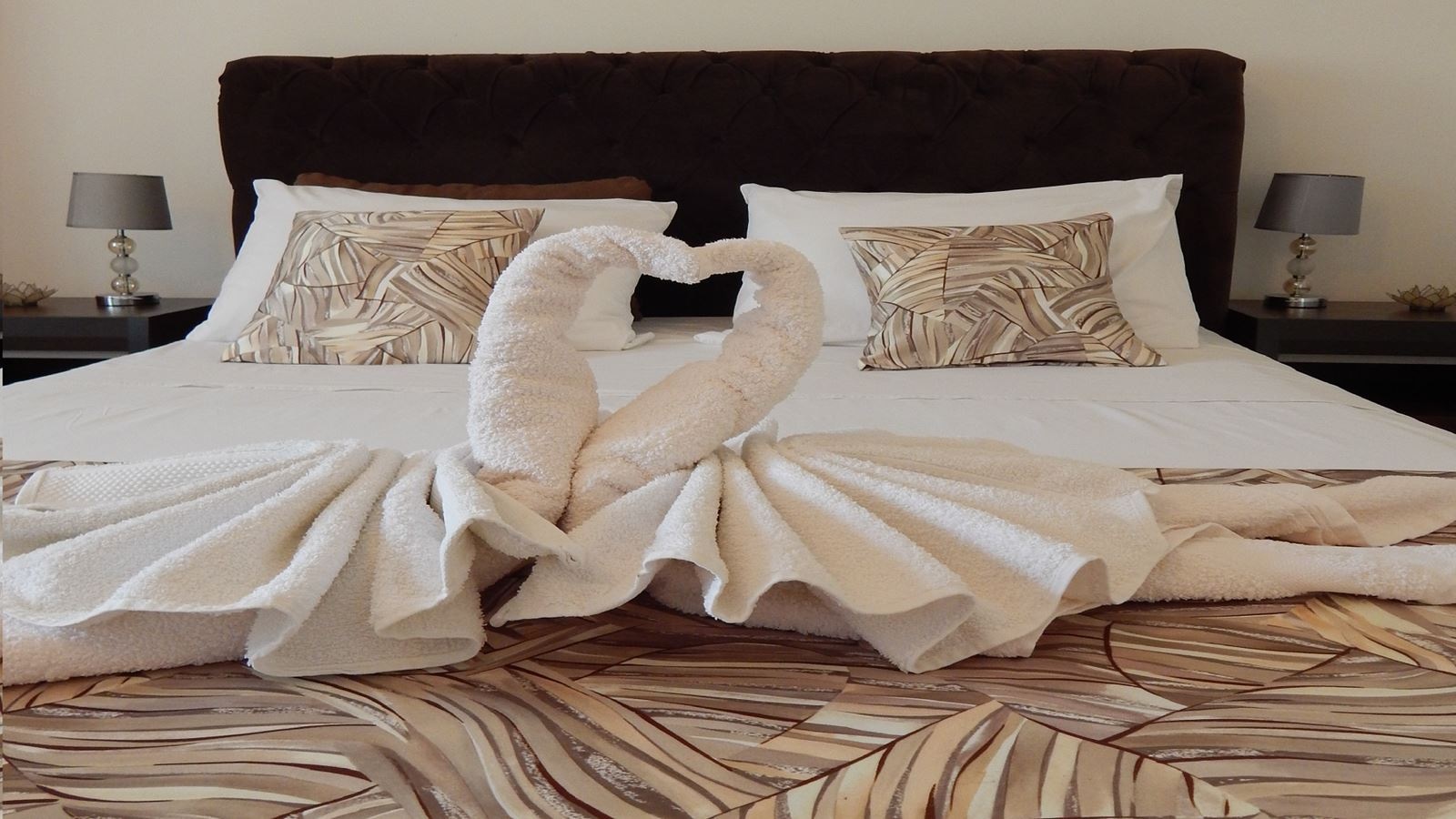 rooms-studio-apartment-02