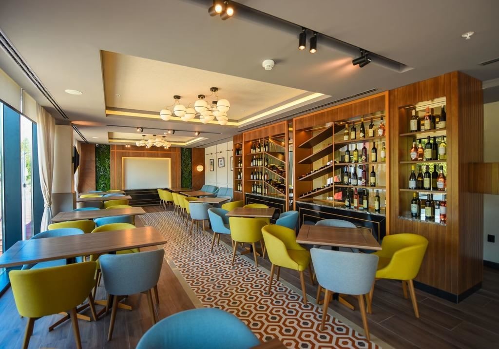 restaurants-restaurants