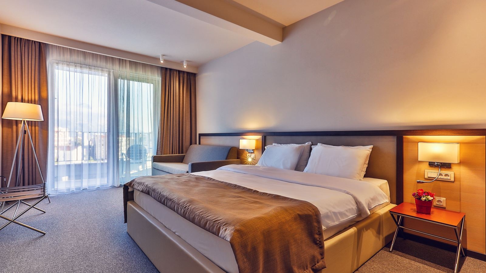 rooms-superior-double-room