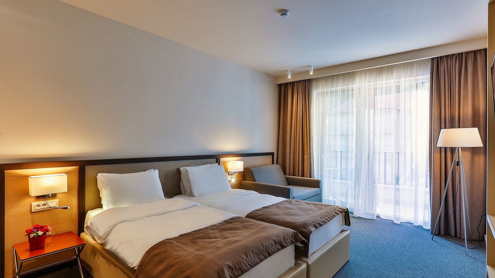 rooms-superior-double-room