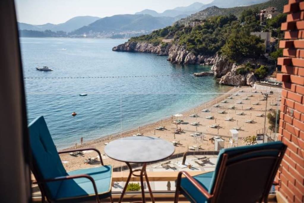 rooms-premium-room-sea-view