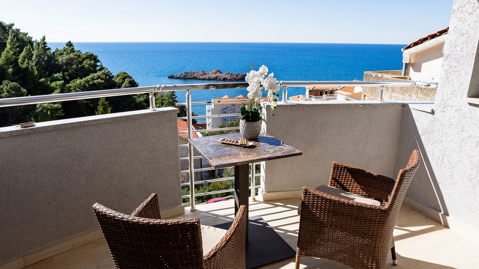 rooms-standard-double-room-with-sea-view