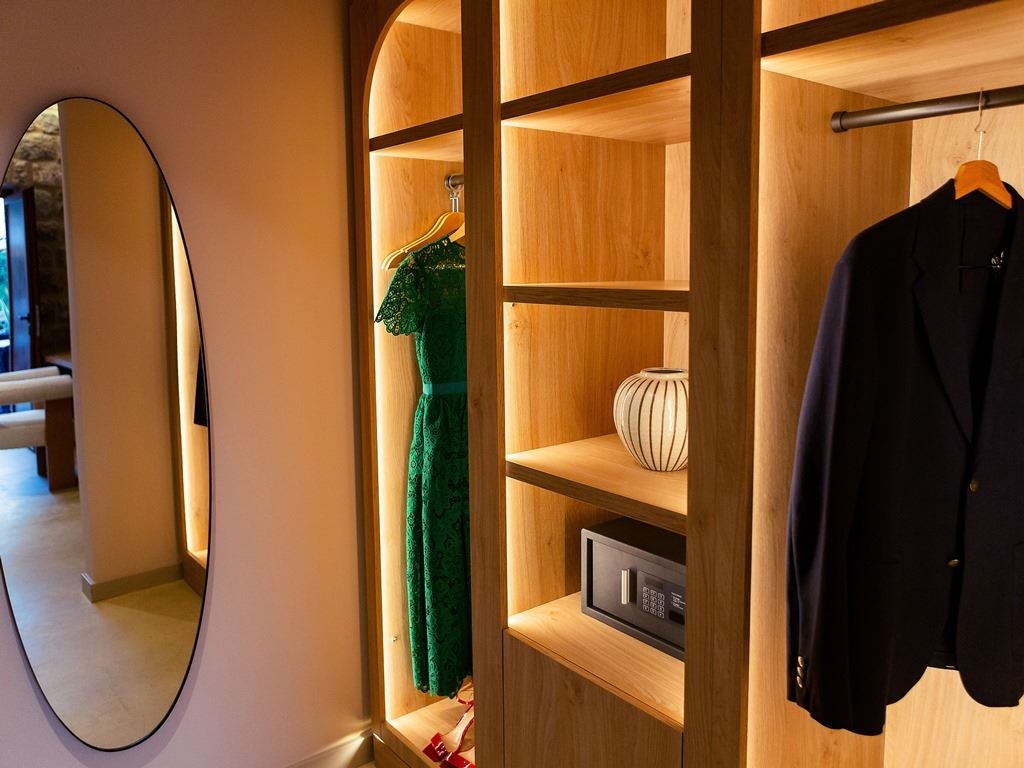 rooms-superior-suite