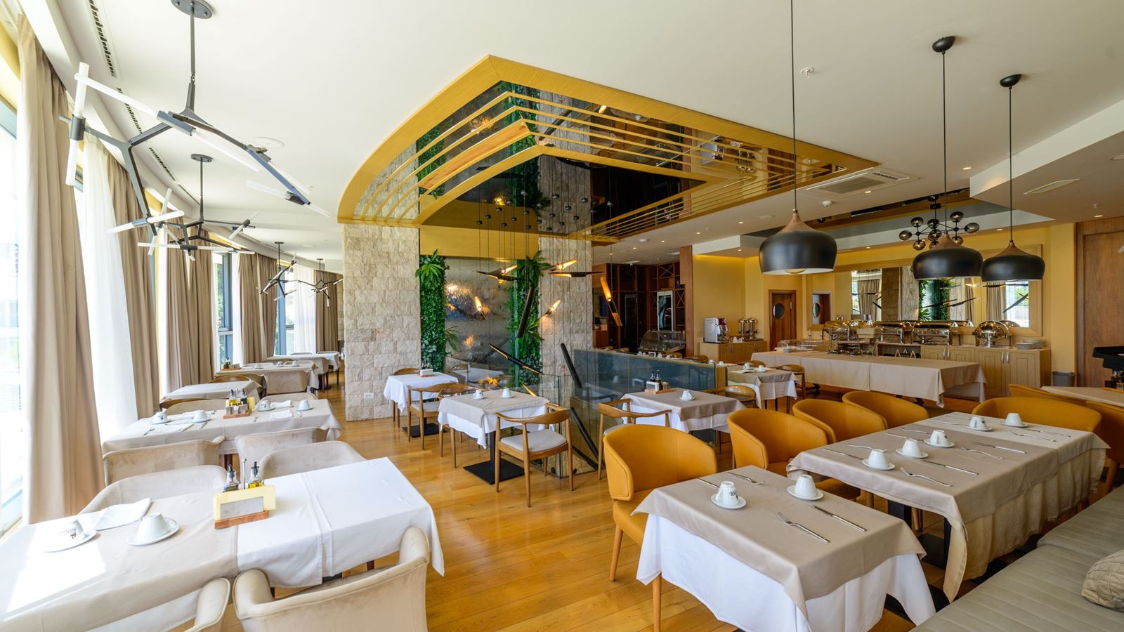 restaurants-hotel-restaurant