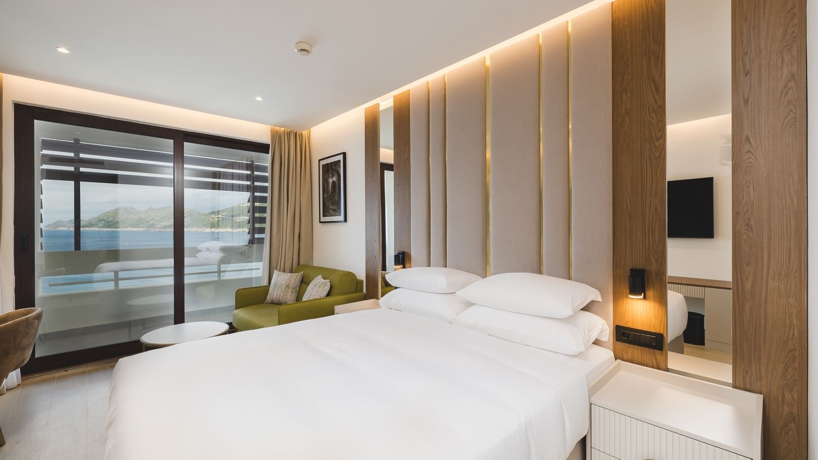 rooms-double-superior-sea-view