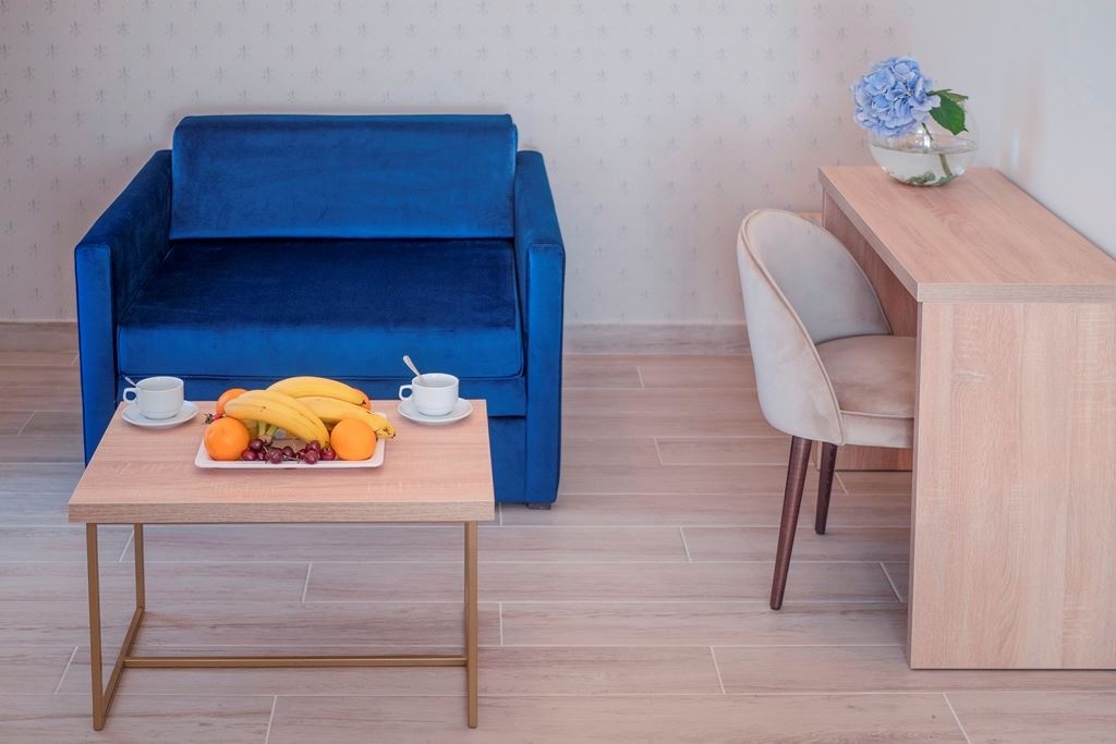 rooms-deluxe-double-room-with-extra-bed