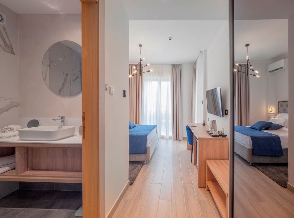 rooms-superior-doubletwin-room