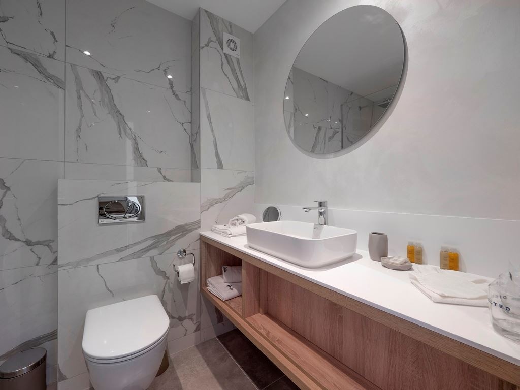 rooms-superior-doubletwin-room