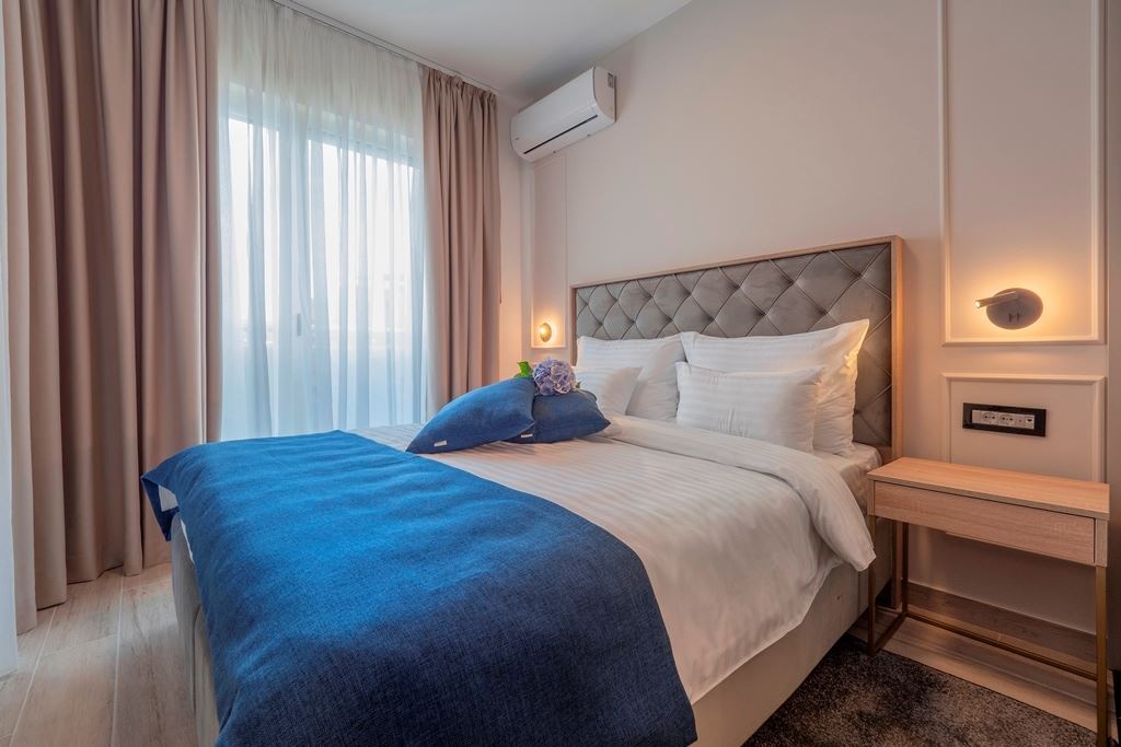 rooms-one-bedroom-apartment