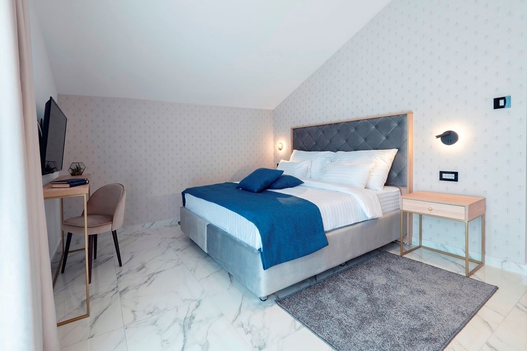 rooms-penthouse-apartment