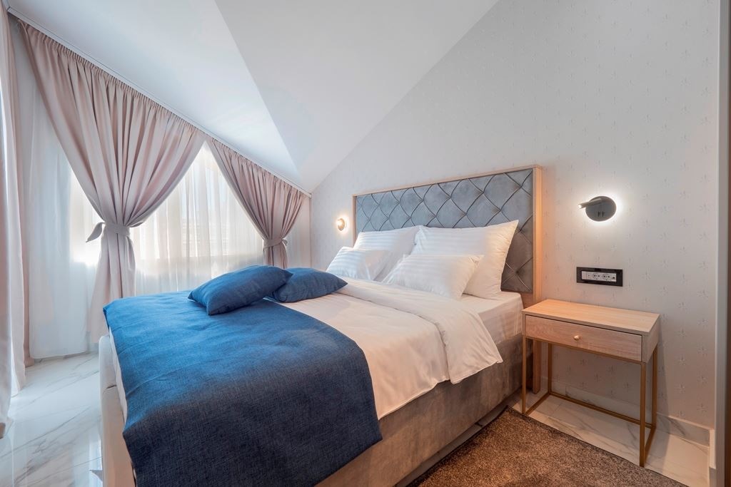 rooms-penthouse-apartment