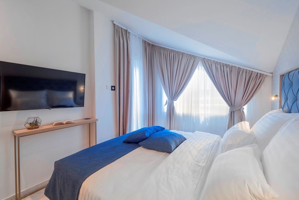 rooms-penthouse-apartment