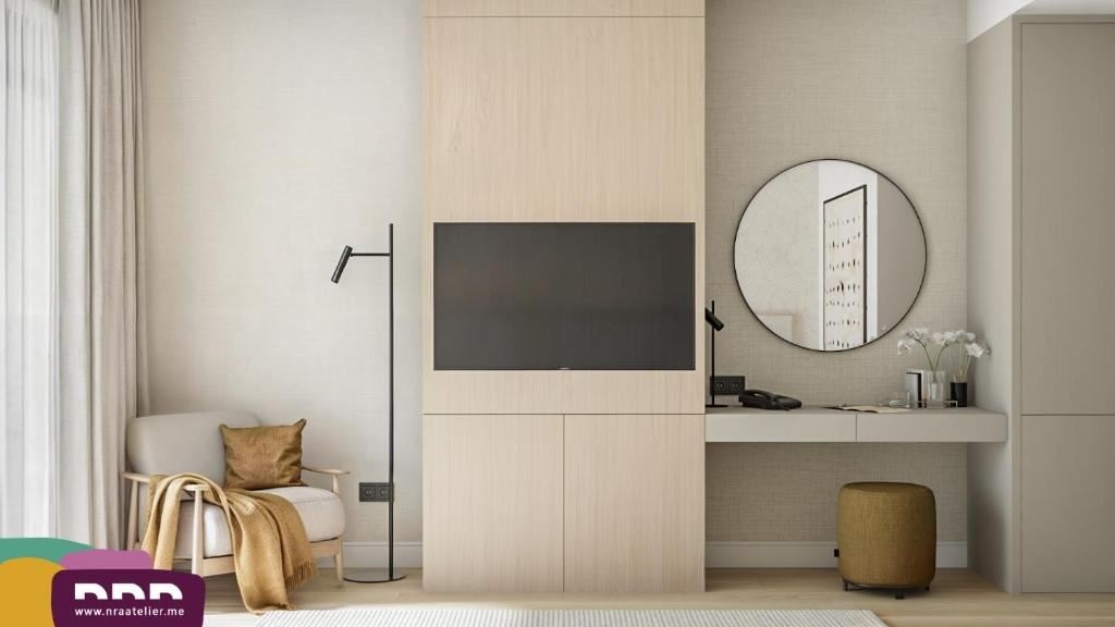 rooms-family-room-with-balcony