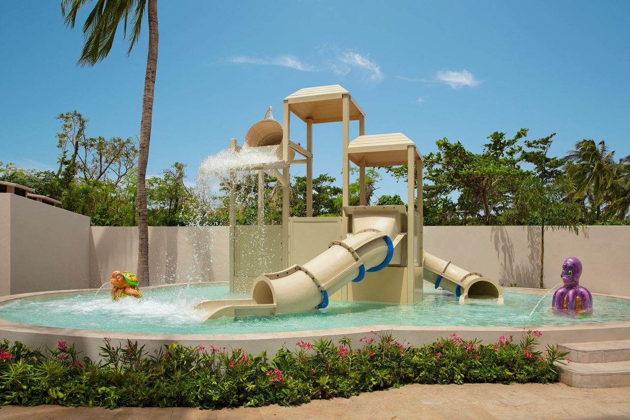 pools-outdoor-childrens-pool