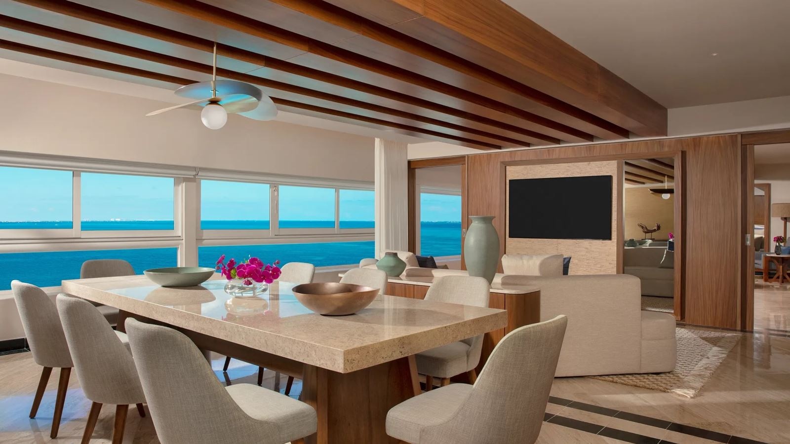 rooms-presidental-suite-adults-only-+18